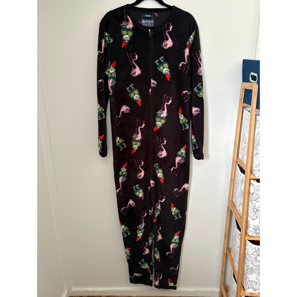 American Rag Fleece Onesie Pajamas Black Size M — Fun Flamingo & Gnome Print‎